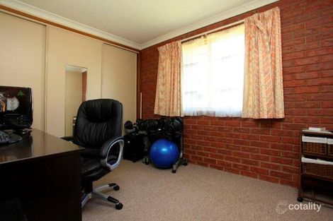 Property photo of 1 Emerald Avenue West Wodonga VIC 3690