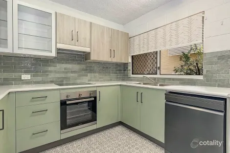 Property photo of 2/39 Armstrong Street Hermit Park QLD 4812