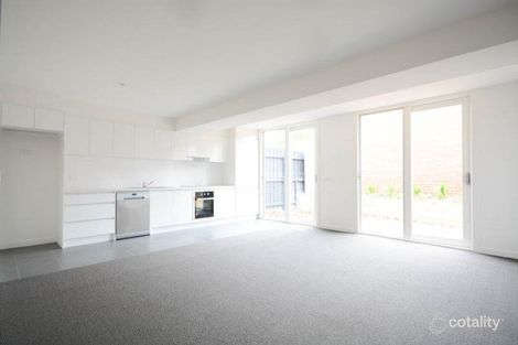 Property photo of 2/187 Beach Street Frankston VIC 3199