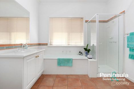 Property photo of 32 Nunns Road Mornington VIC 3931