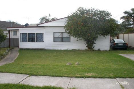 Property photo of 79 Caves Beach Road Caves Beach NSW 2281