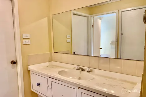 Property photo of 50 Thunderbolt Drive Raby NSW 2566