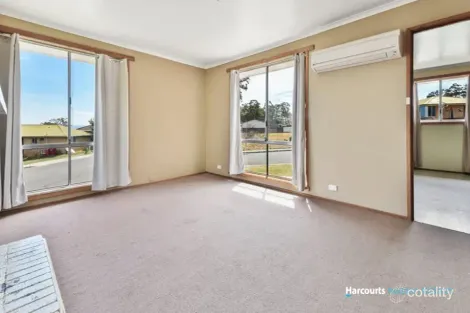 Property photo of 23 Leeander Crescent Ravenswood TAS 7250