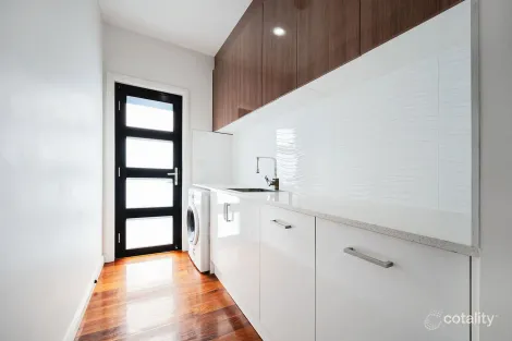 Property photo of 8 Corfu Road Greenvale VIC 3059