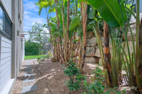 Property photo of 18/819 Creek Road Carindale QLD 4152