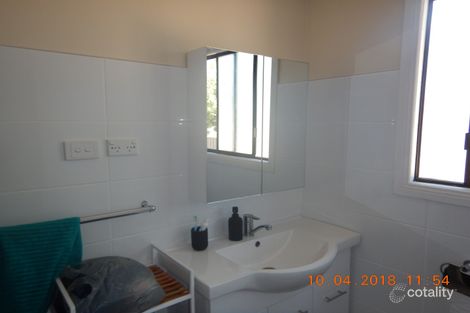Property photo of 22 Nettleton Drive Lightning Ridge NSW 2834