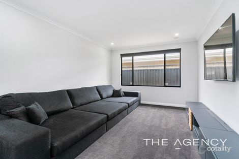 Property photo of 5 Bartley Chase Aveley WA 6069