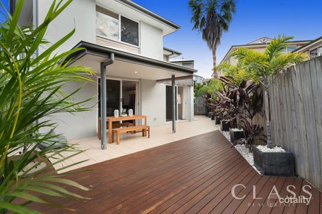 Property photo of 2/28 Hill Crescent Carina Heights QLD 4152