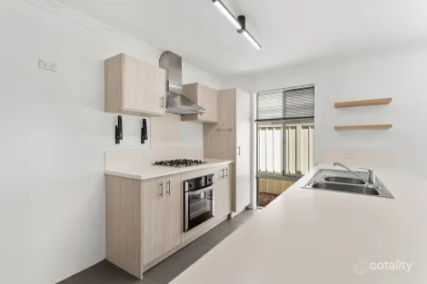 Property photo of 8 Snapper Way Two Rocks WA 6037