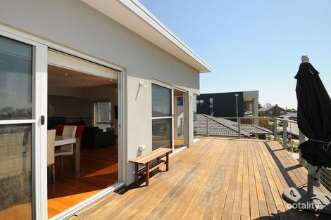 Property photo of 10 St Anthony Court Carrum Downs VIC 3201