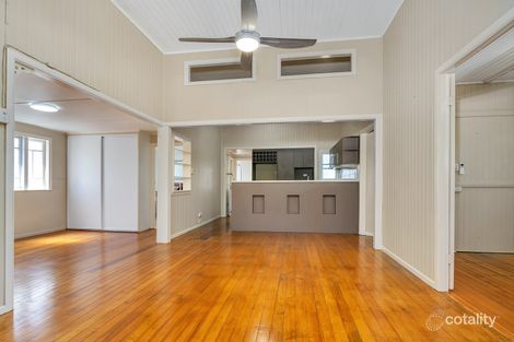 Property photo of 34 Tills Street Westcourt QLD 4870