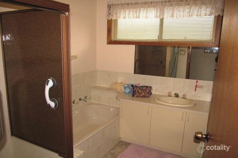 Property photo of 31 Crooke Street East Bairnsdale VIC 3875