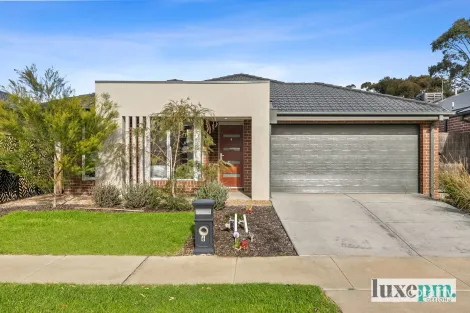 Property photo of 6 Greyjoy Road Charlemont VIC 3217