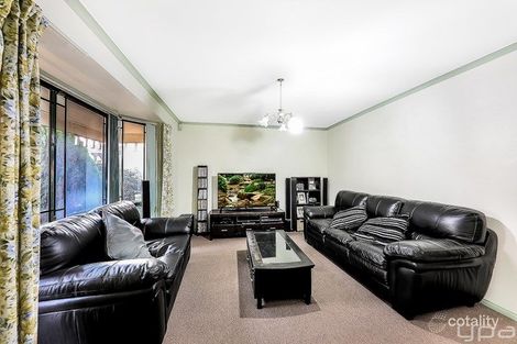 Property photo of 22 Chappell Return Meadow Heights VIC 3048