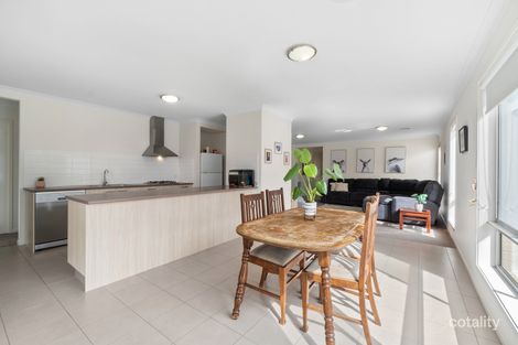 Property photo of 8 Boronia Way Elliminyt VIC 3250