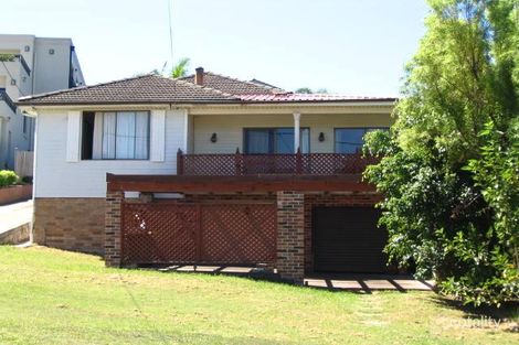 8 Rabaul Rd, North Curl Curl, NSW 2099