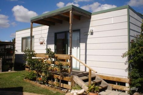 Property photo of 19 Phelan Drive Cranbourne North VIC 3977