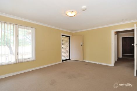Property photo of 27 Adamson Road Parmelia WA 6167