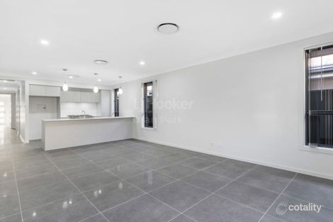 Property photo of 6A Fleece Loop Oran Park NSW 2570