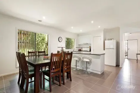 Property photo of 10 Mollison Drive Doreen VIC 3754