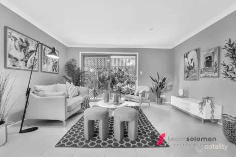 Property photo of 33/2018 Wynnum Road Wynnum West QLD 4178
