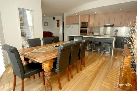 3 Griffiths Dr, Moana, SA 5169