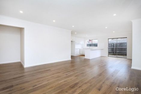 Property photo of 2/38 Dunbar Avenue Sunshine VIC 3020