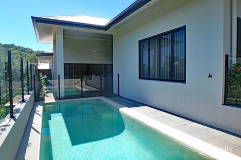 57 Ocean Dr, Palm Cove, QLD 4879