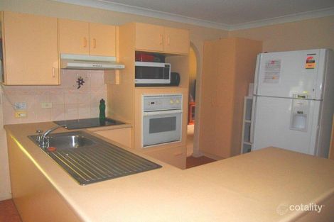Property photo of 21 Kavanagh Crescent Koongal QLD 4701