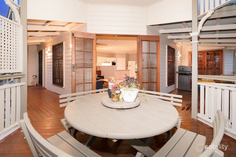 Property photo of 9 Kintail Place Narangba QLD 4504