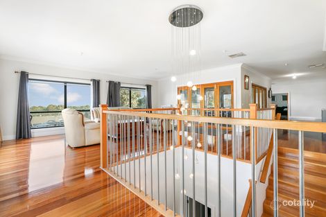Property photo of 11 Woods Point Drive Beaconsfield VIC 3807