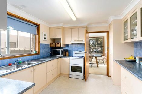 Property photo of 28 Headland Parade Barrack Point NSW 2528