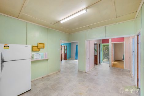 Property photo of 8 Fry Street West Gladstone QLD 4680