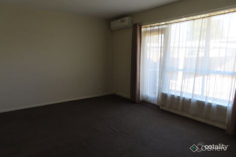 2/84 Beach St, Frankston, VIC 3199