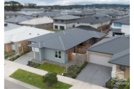 Property photo of 44 Charming Loop Officer VIC 3809