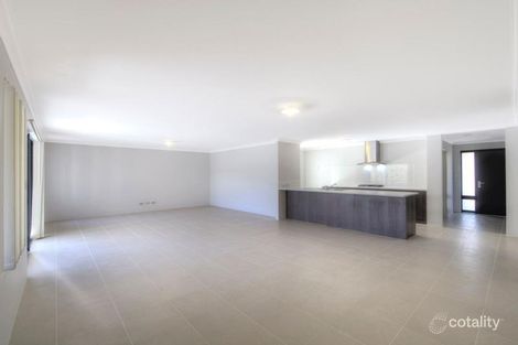 7b Strathearn Rd, Forrestfield, WA 6058