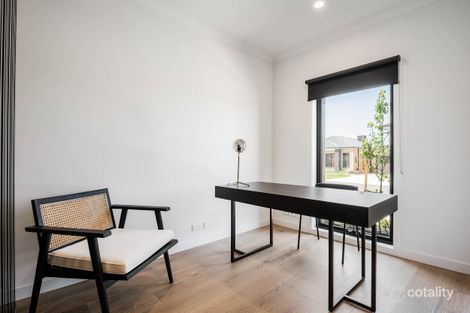 Property photo of 267 Waterhaven Boulevard Point Cook VIC 3030