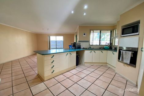 Property photo of 22 Ridgeview Street Carindale QLD 4152