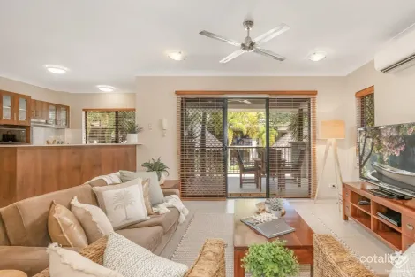 1-15 Robson St, Mooroobool, QLD 4870