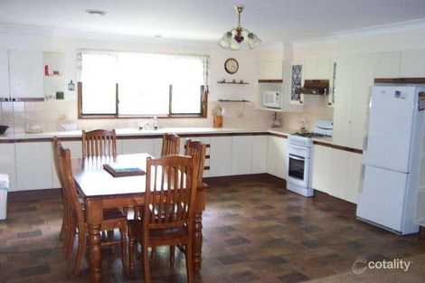 Property photo of 23 Anglers Parade Fishermans Paradise NSW 2539