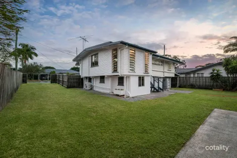 Property photo of 19 Dibbil Street Chermside West QLD 4032