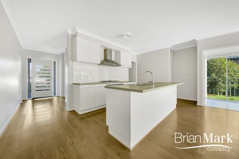 Property photo of 11 Orvalia Road Manor Lakes VIC 3024