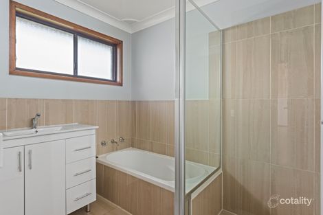 Property photo of 17 Hughes Drive Albion Park NSW 2527