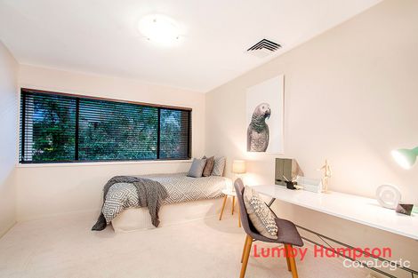 Property photo of 10 Sandhurst Crescent Glenhaven NSW 2156