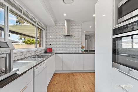 Property photo of 4 Gird Place Marayong NSW 2148
