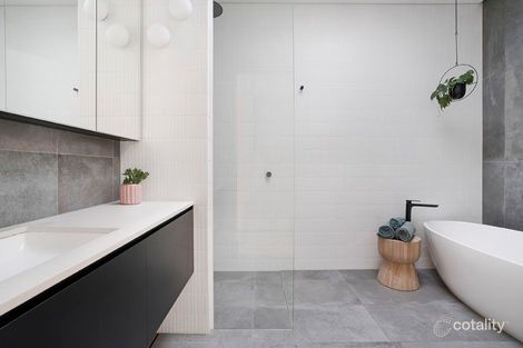 Property photo of 28 Bishops Avenue Randwick NSW 2031