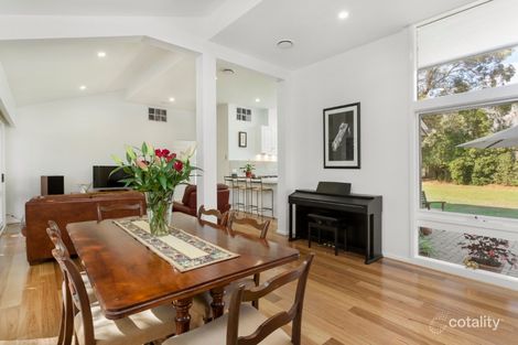 Property photo of 4 Oregon Close Frankston South VIC 3199