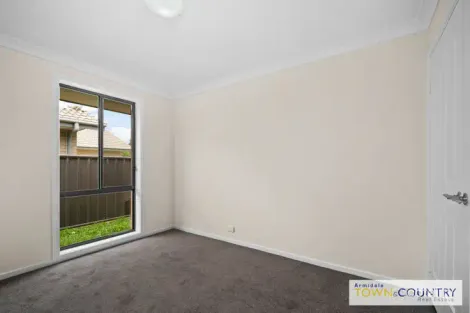 Property photo of 32 Albion Close Armidale NSW 2350