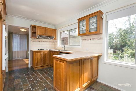 Property photo of 26 Heather Avenue Keilor East VIC 3033