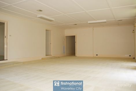 Property photo of 5 Third Avenue Rowville VIC 3178